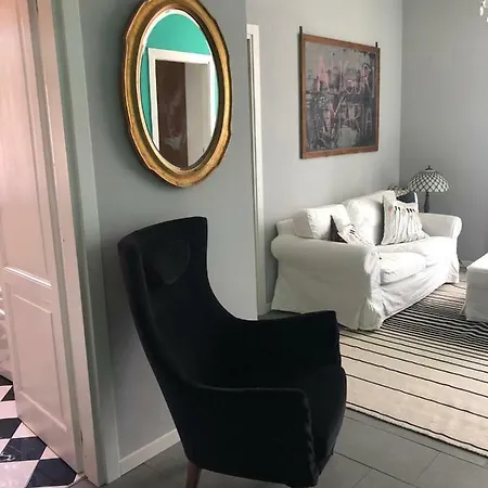 Apartment Sparkling Art Como